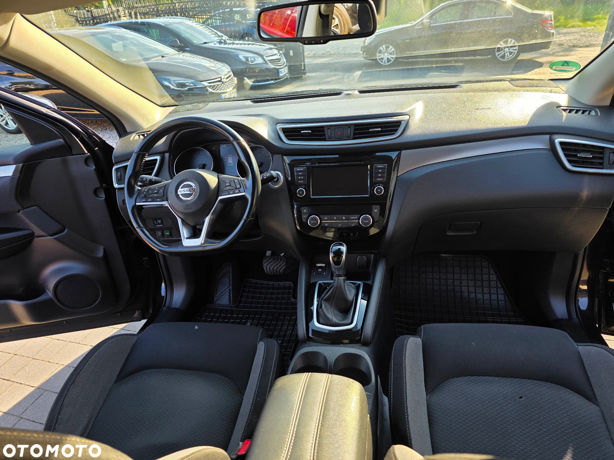 Nissan Qashqai 1.3 DIG-T DCT N-CONNECTA - 19