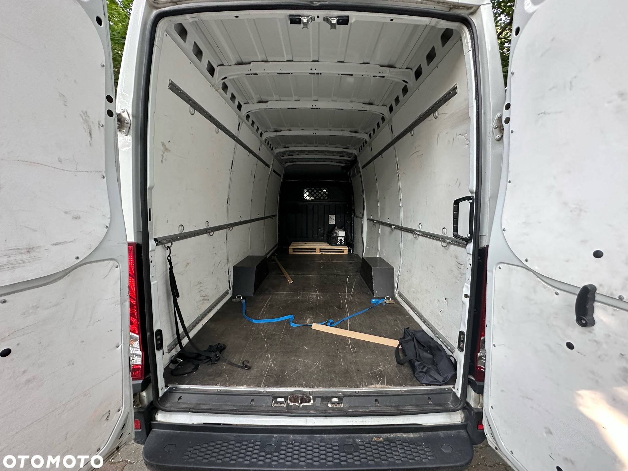 Iveco Daily - 16