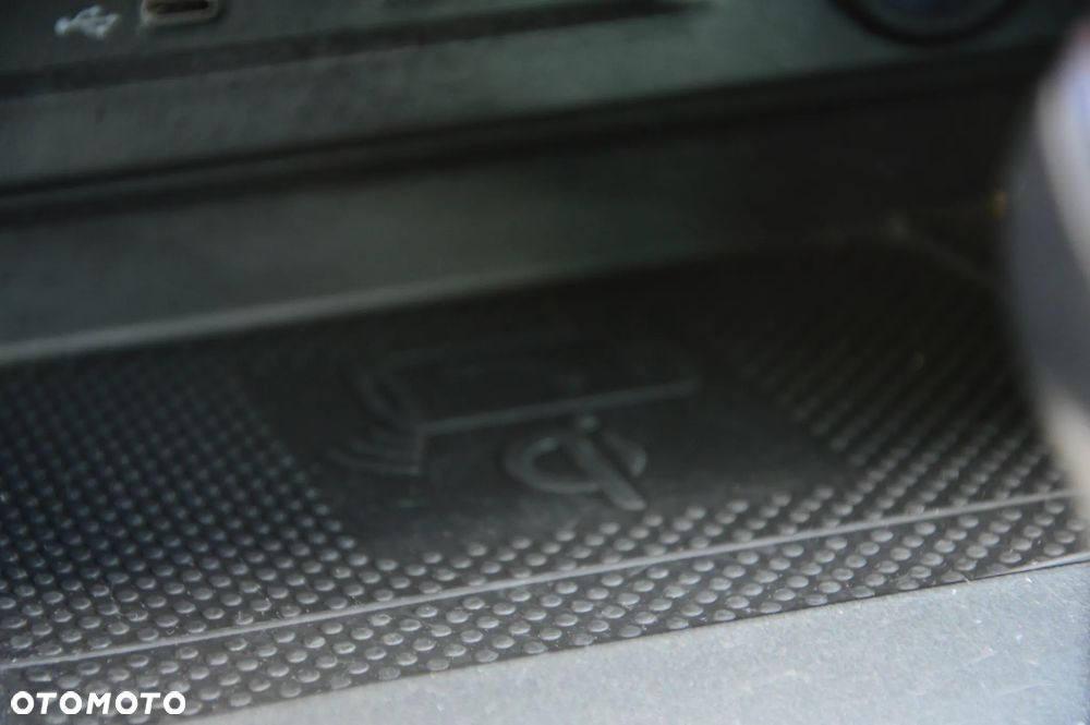 Volkswagen Tiguan 1.5 TSI EVO R-Line DSG - 28
