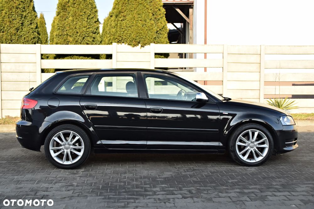 Audi A3 Sportback 1.6 TDI Attraction - 11