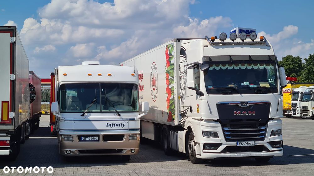 Ford F53 - 39