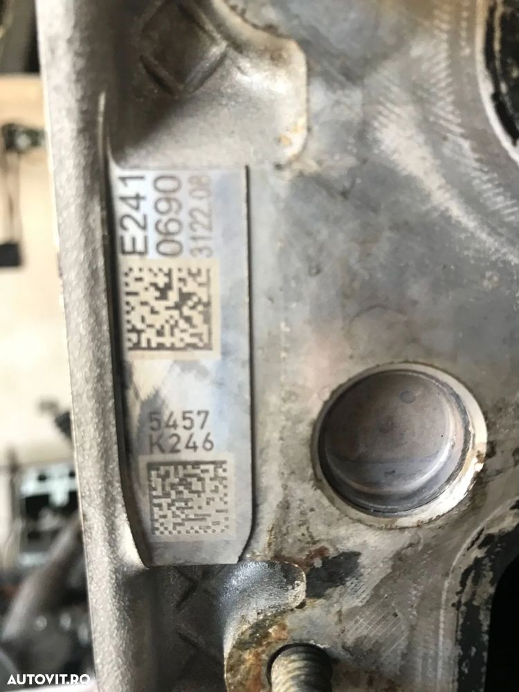 Chiulasa Mercedes-Benz E-class w213 220D 2.0 d R654016 - 3