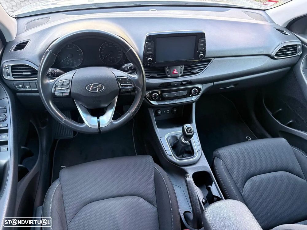 Hyundai i30 SW 1.0 T-GDi Comfort - 28
