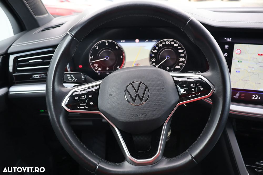 Volkswagen Touareg V6 TDI Elegance - 6