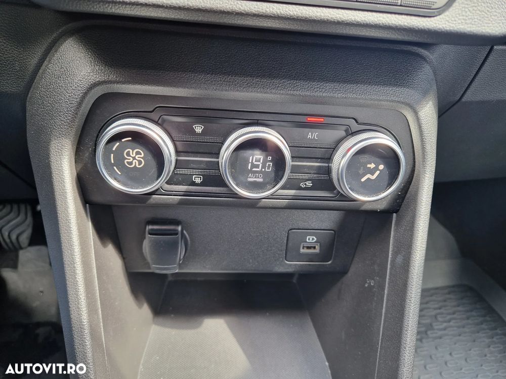 Dacia Sandero TCe 90 MT6 Comfort - 15
