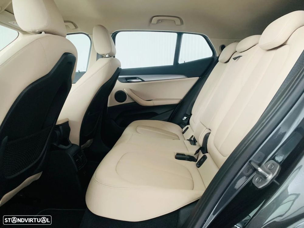 BMW X2 25 e xDrive - 34