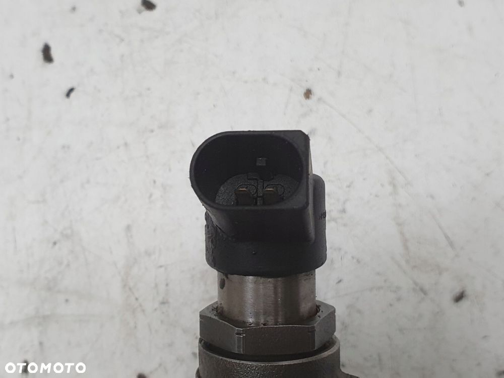 Volvo C30 1.6 D2 WTRYSKIWACZ wtrysk 9802448680 - 6
