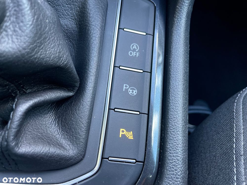 Volkswagen Tiguan - 21