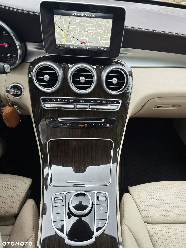 Mercedes-Benz GLC 220 d 4Matic 9G-TRONIC - 19
