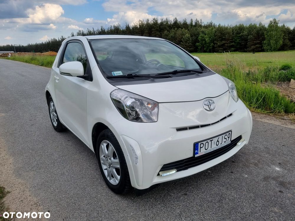 Toyota iQ 1.0 - 6