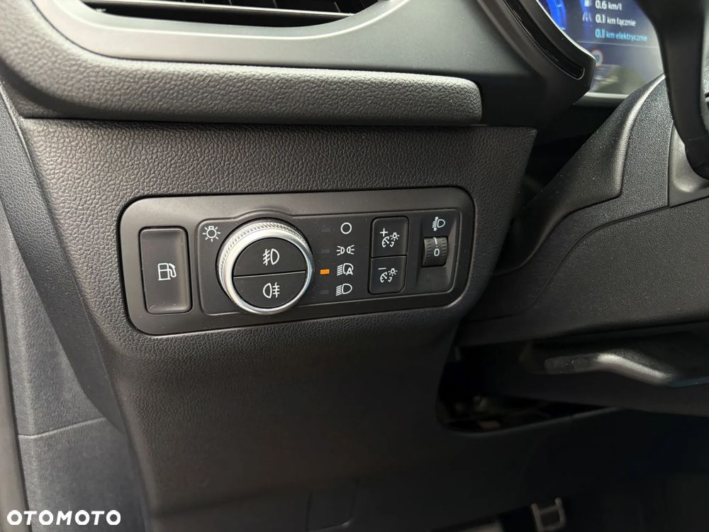 Ford Kuga 2.5P PHEV FWD ST-Line - 25