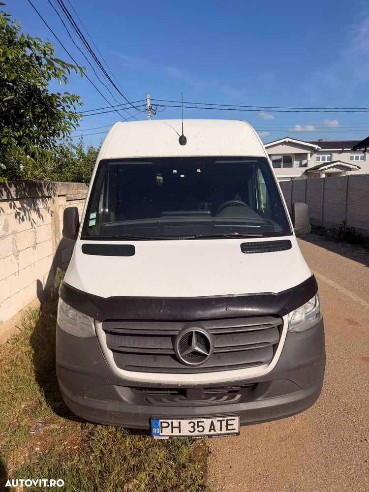Mercedes-Benz Sprinter - 1