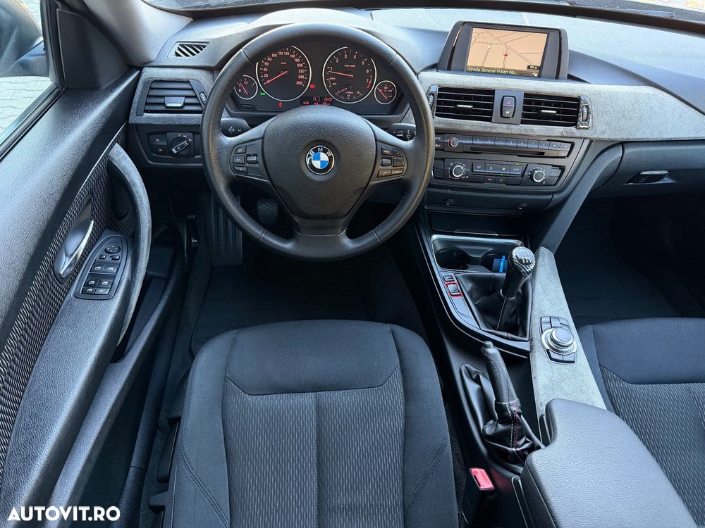BMW Seria 3 320i Advantage - 8