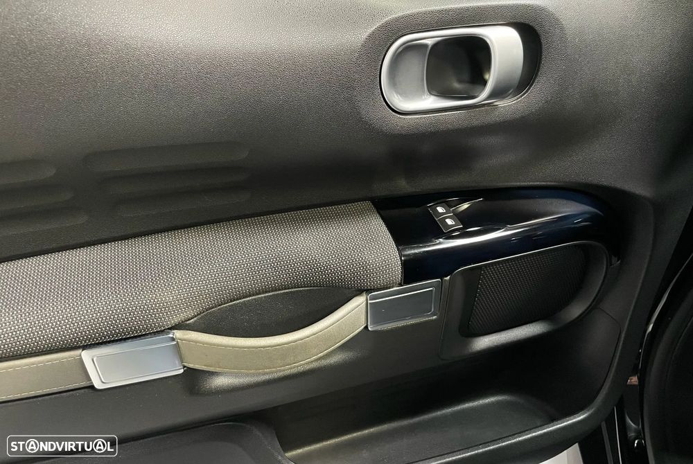 Citroën C4 Cactus 1.6 BlueHDi Shine Ed.Midnight - 43