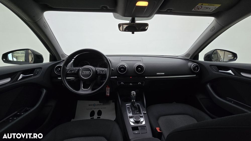 Audi A3 Sportback 1.6 TDI S tronic - 14