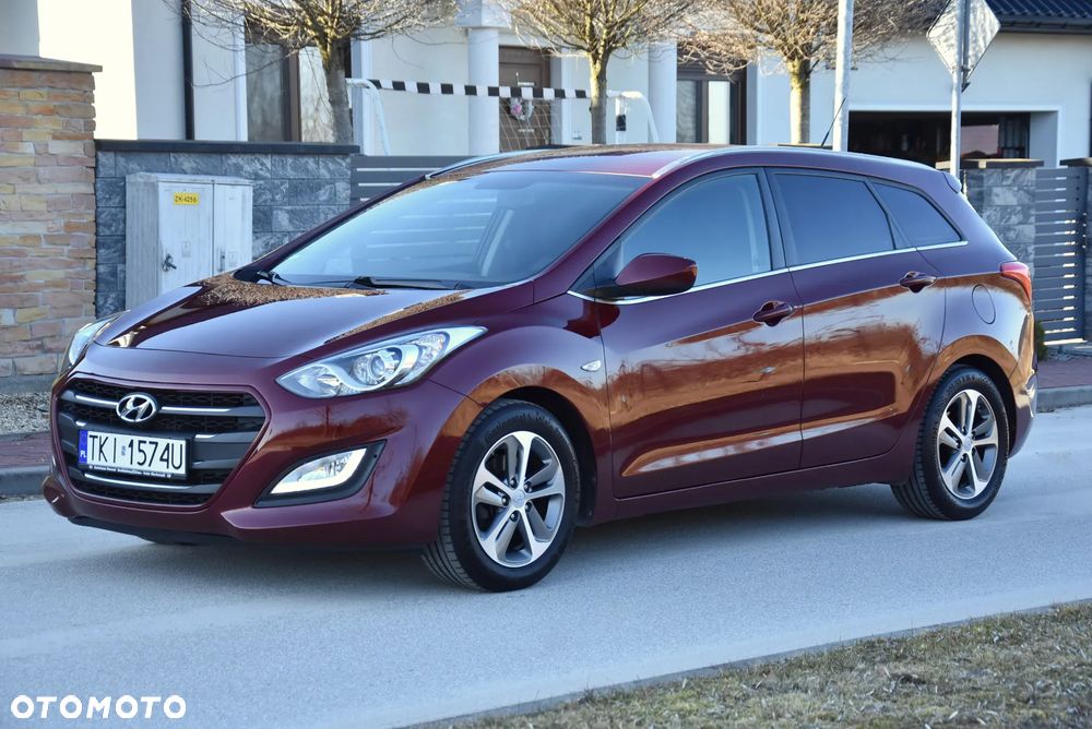 Hyundai i30 blue 1.6 GDI YES Gold - 5