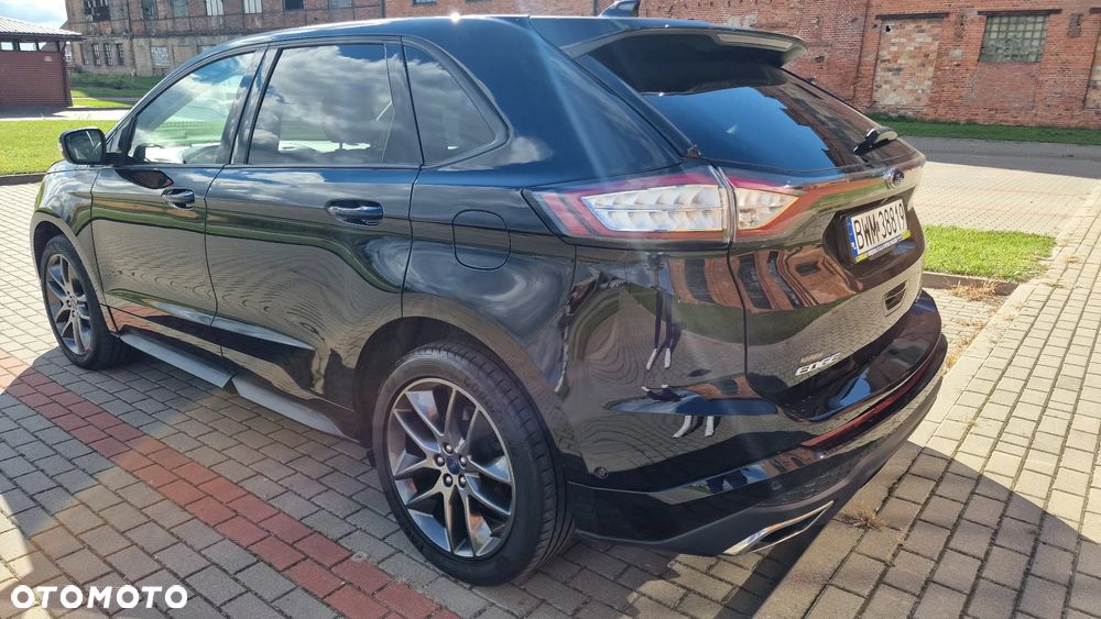 Ford Edge 2.0 TDCi Bi-Turbo 4x4 ST-LINE - 9