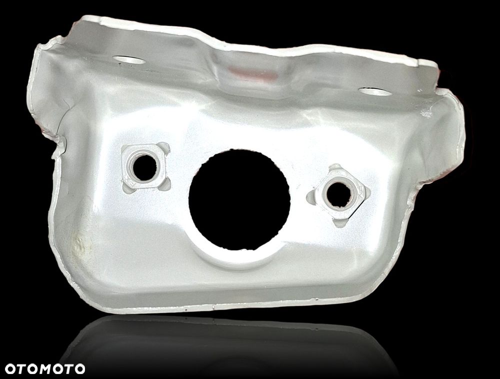 SUZUKI BALENO 2015 - ELEMENT MOCOWANIA BELKI ZDERZAKA - 2