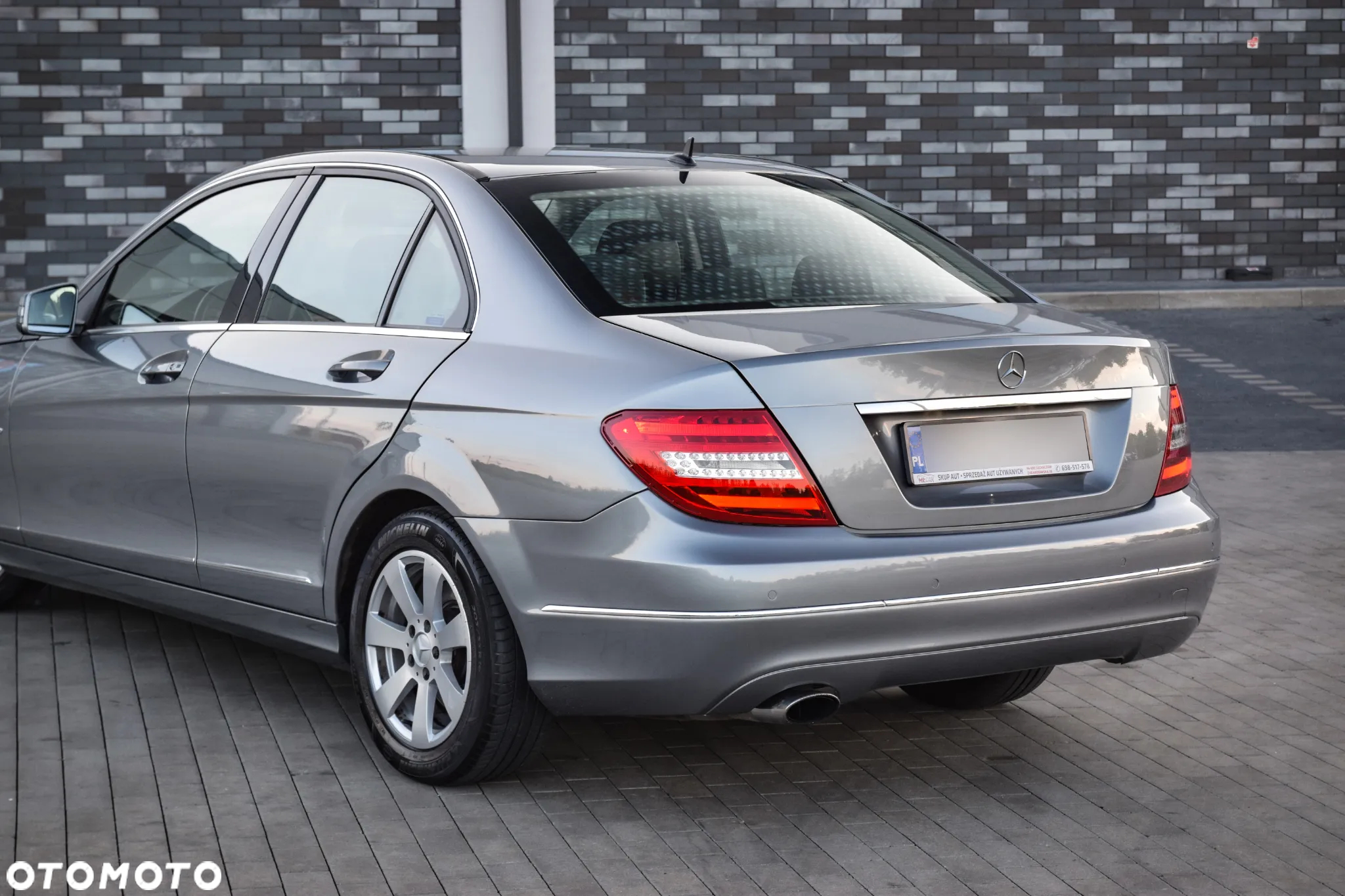 Mercedes-Benz Klasa C 200 (BlueEFFICIENCY) 7G-TRONIC Elegance - 11