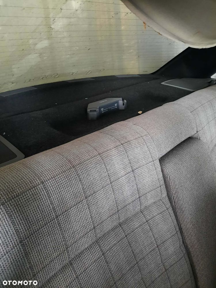 Audi 100 2.3 CS Quattro - 6