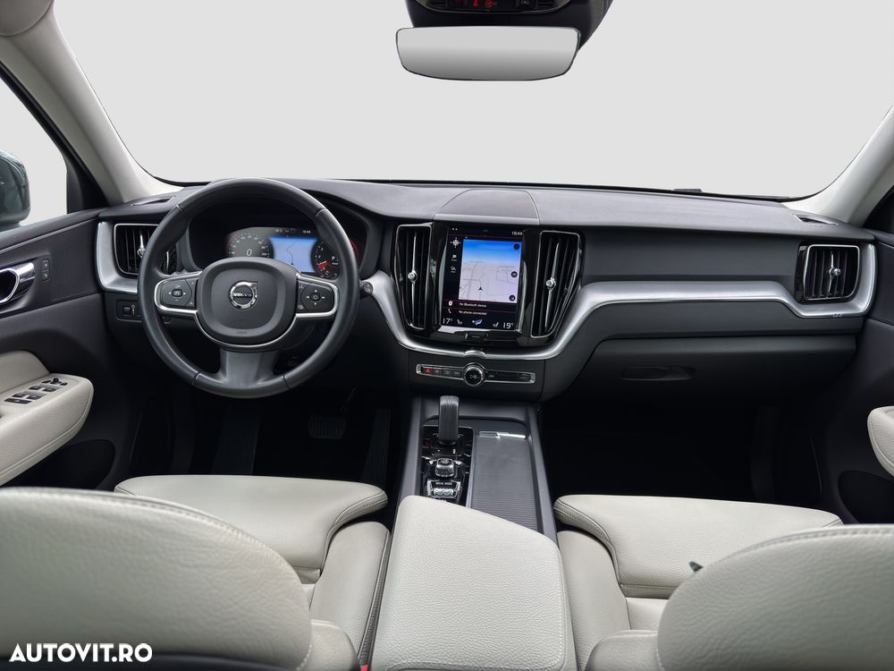 Volvo XC 60 T8 Twin Engine AWD Inscription - 6