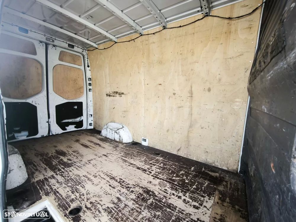 Mercedes-Benz Sprinter 316 Cdi IVA Dedutível - 27