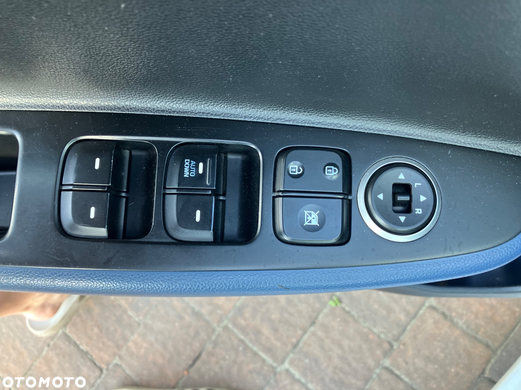 Hyundai i10 1.0 BlueDrive Comfort - 24
