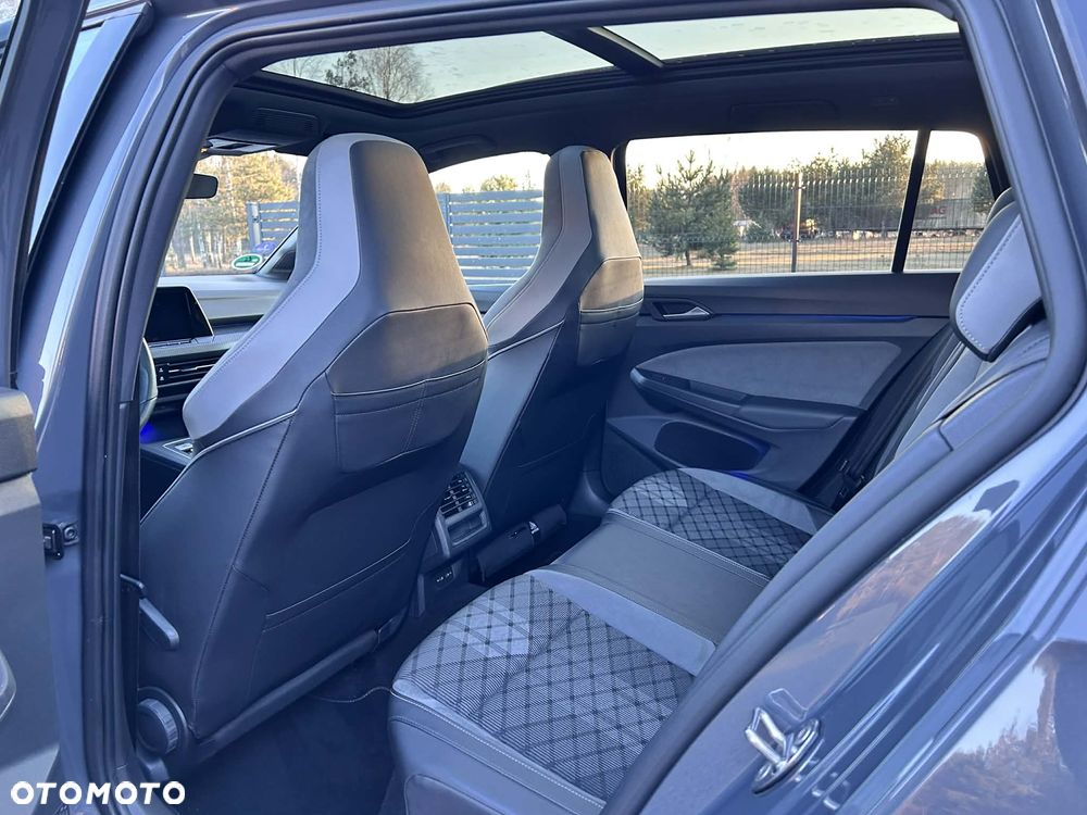 Volkswagen Golf 1.5 eTSI OPF DSG R-Line - 14