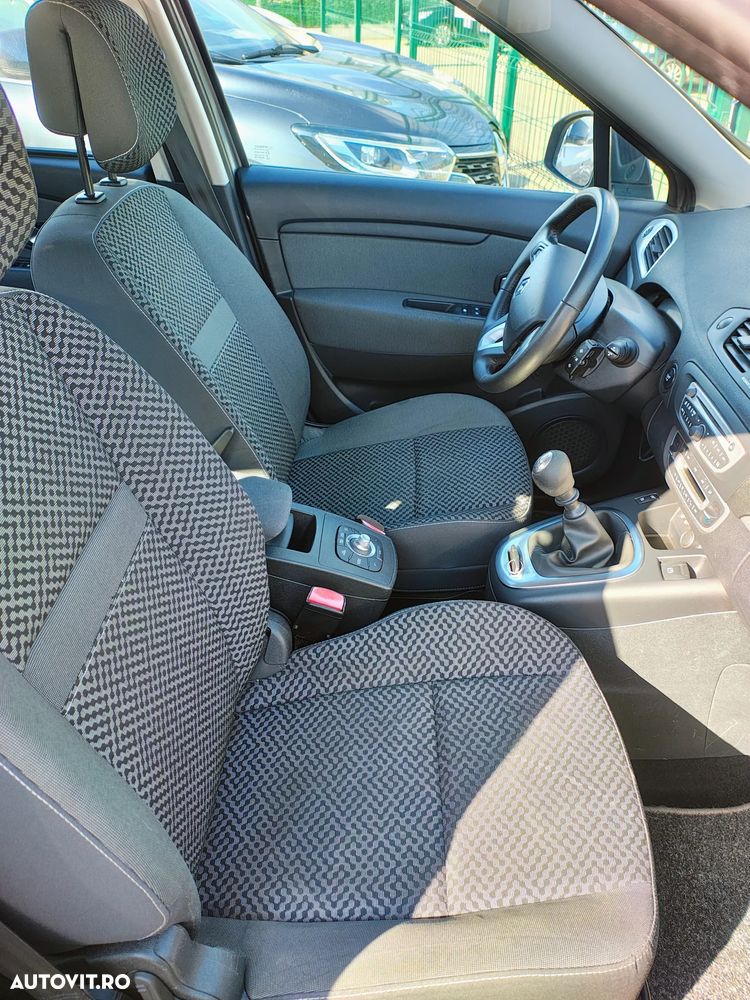 Renault Scenic - 9