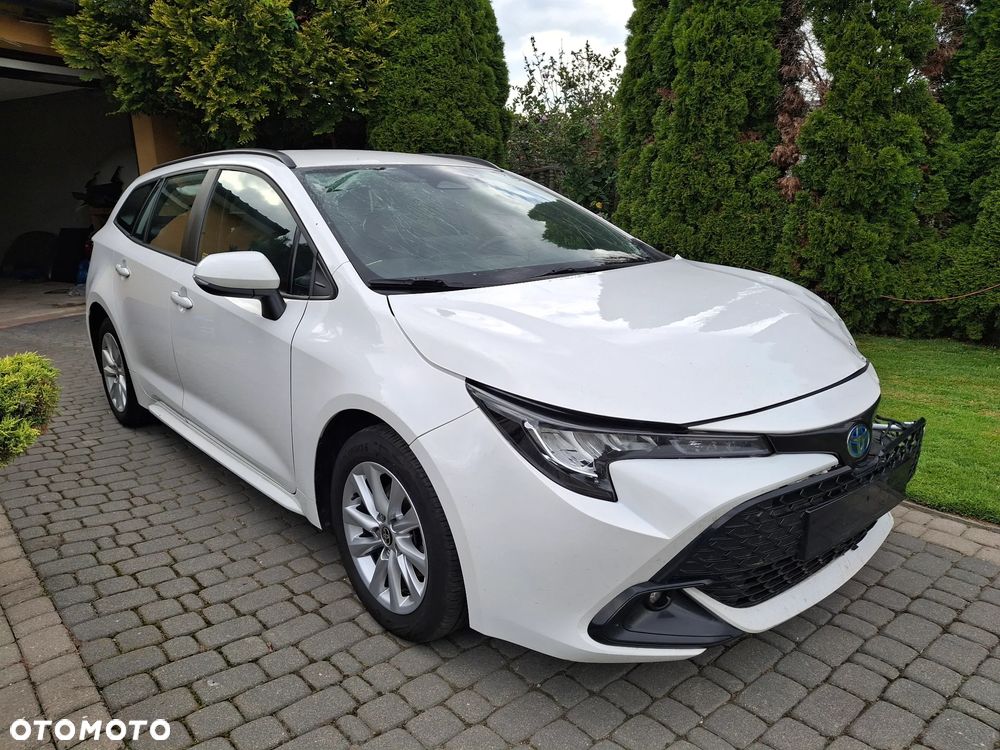 Toyota Camry 2.5 Hybrid Comfort CVT - 1