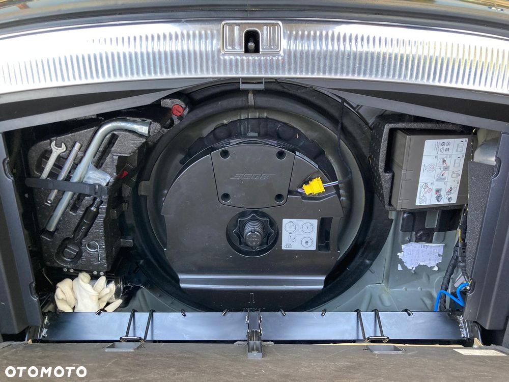 Audi Q7 3.0 TDI DPF clean diesel Quattro Tiptronic - 16