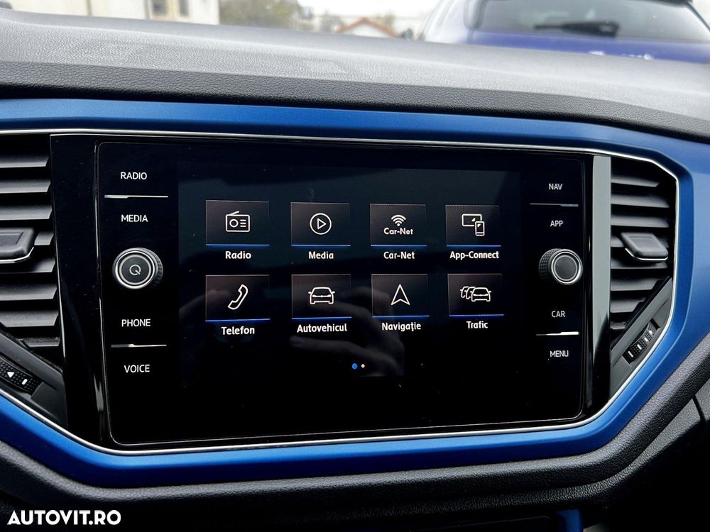 Volkswagen T-Roc - 25