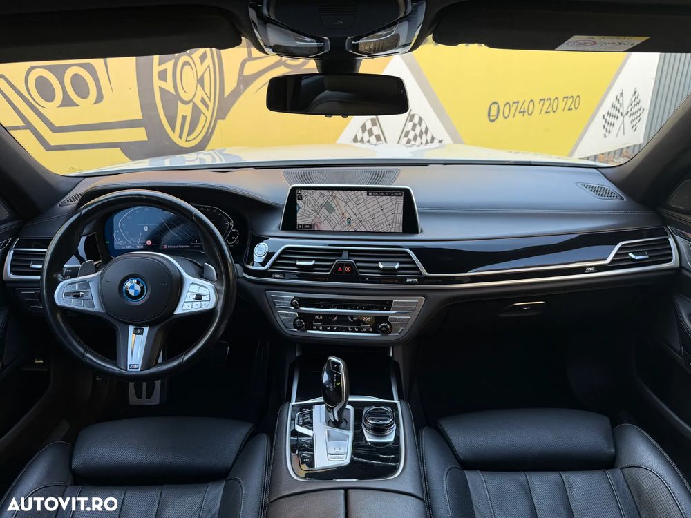 BMW Seria 7 745e - 9