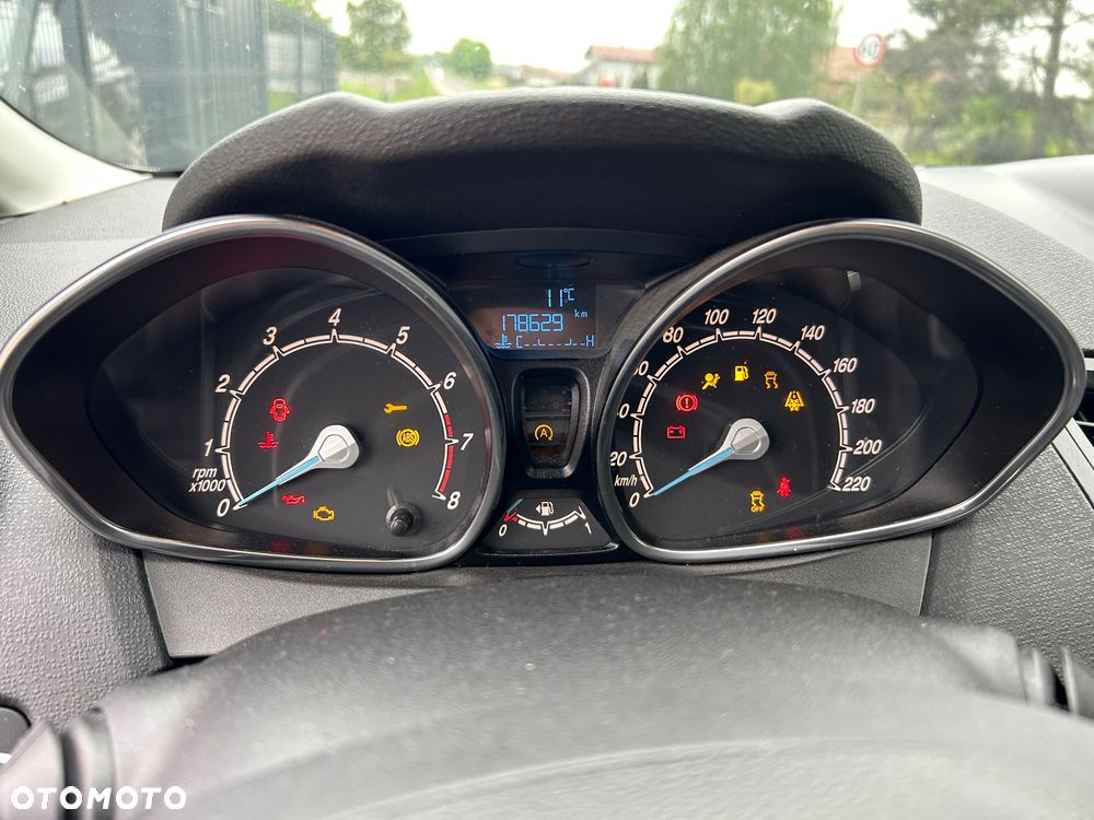 Ford Fiesta - 7
