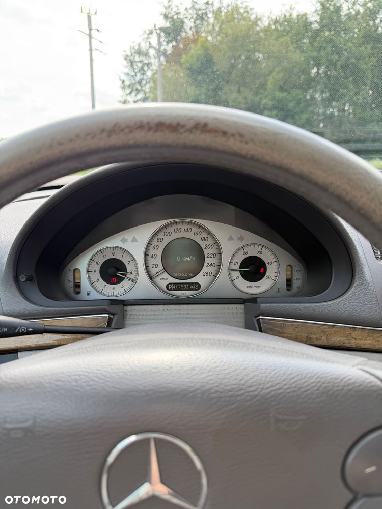 Mercedes-Benz Klasa E 320 CDI 4-Matic Avantgarde - 14