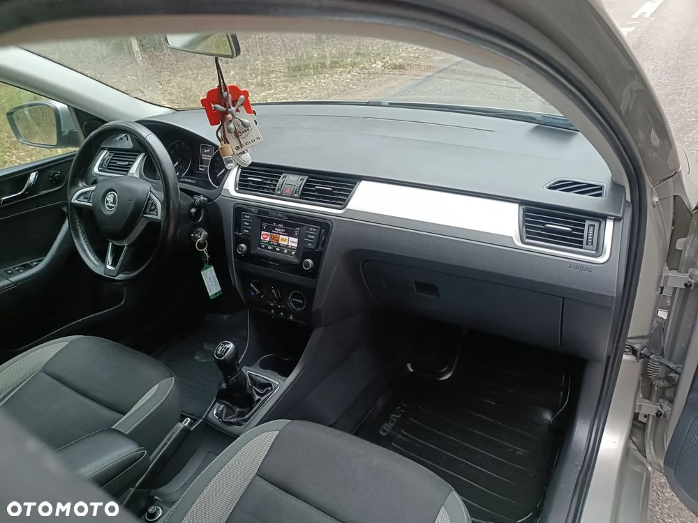 Skoda RAPID 1.2 TSI Active - 13