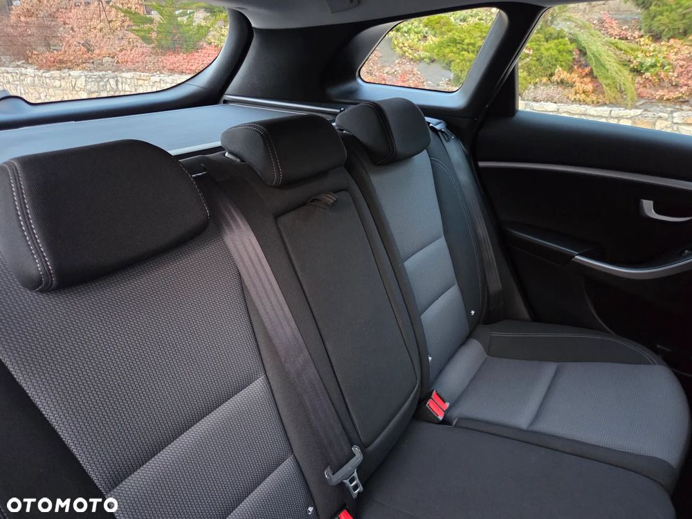 Hyundai i30 Kombi 1.6 GDi DCT Premium - 20