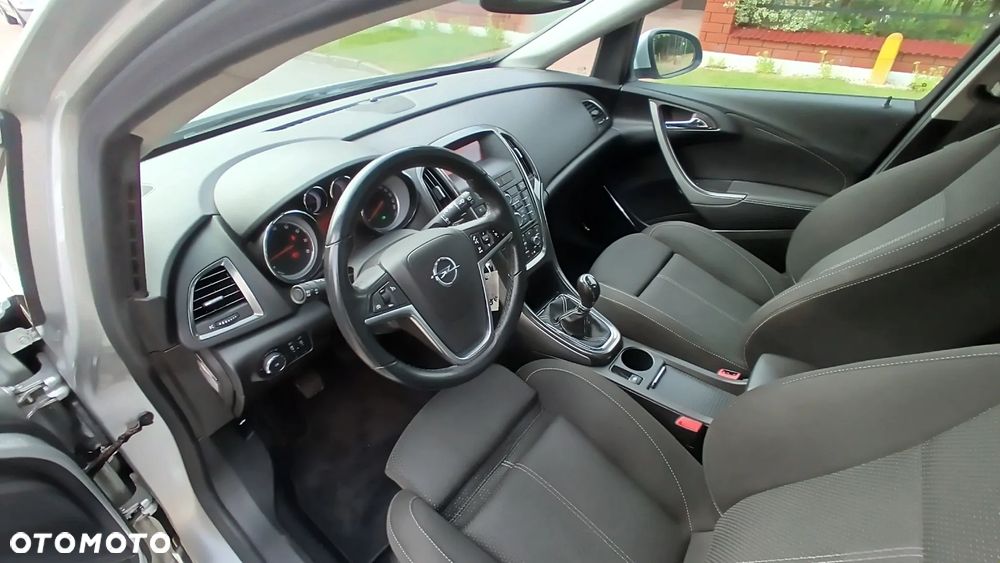 Opel Astra - 9