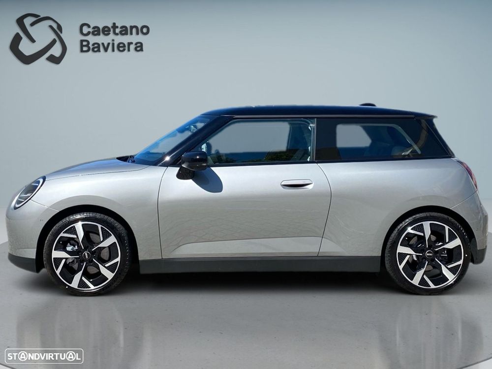 MINI 3 Portas Cooper E Classic S - 25