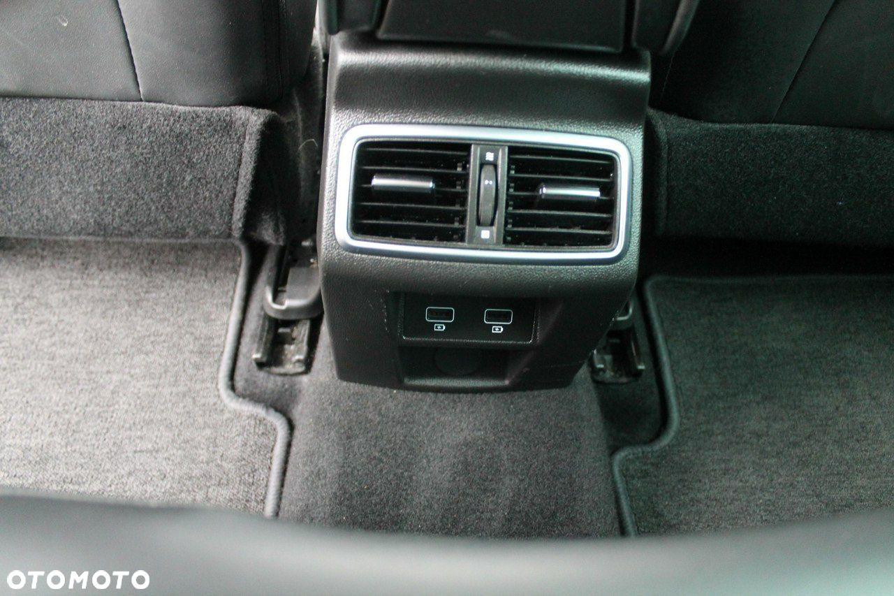Renault Megane - 12