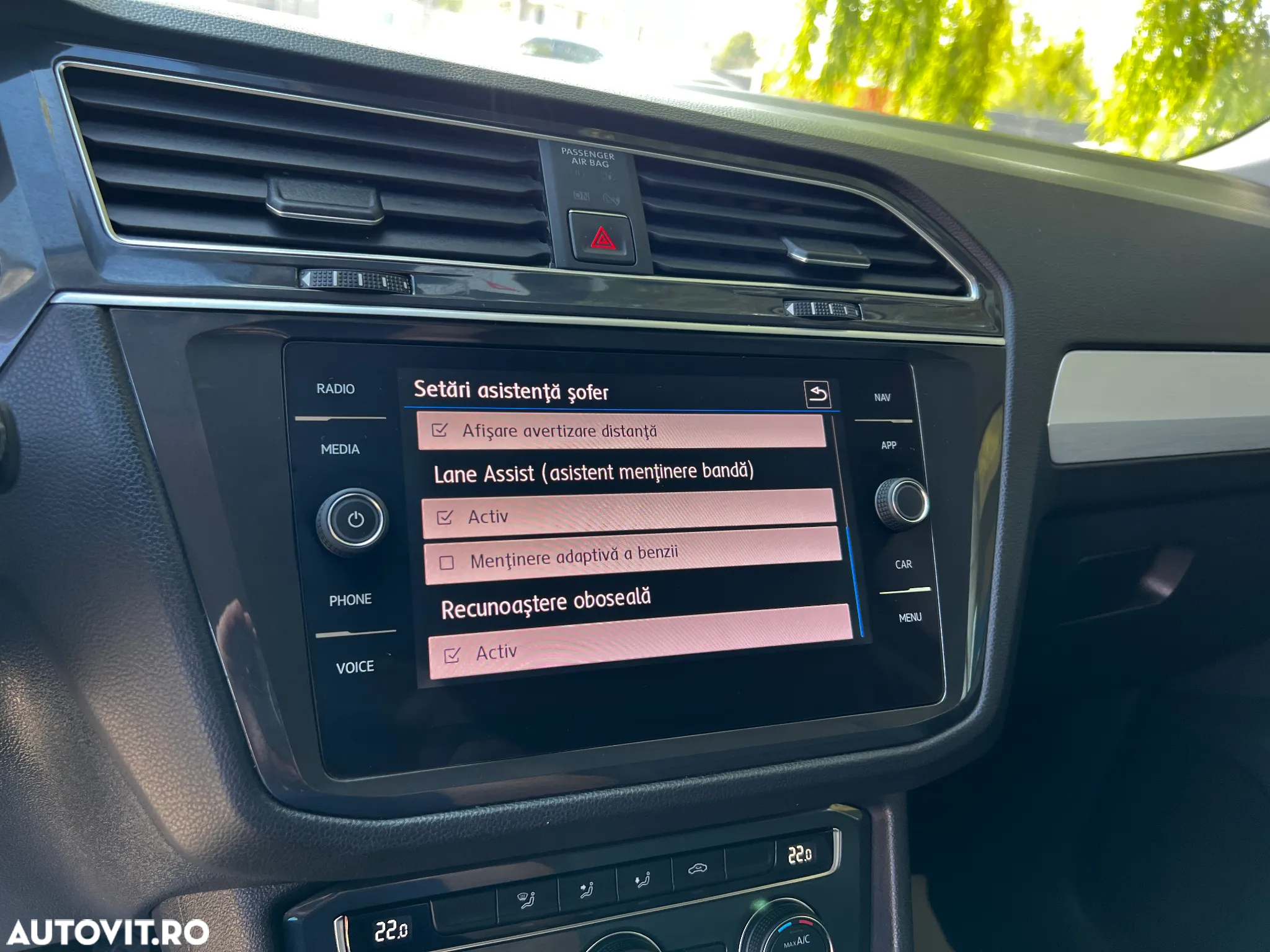 Volkswagen Tiguan 2.0 TDI SCR 4MOTION DSG R-Line - 29
