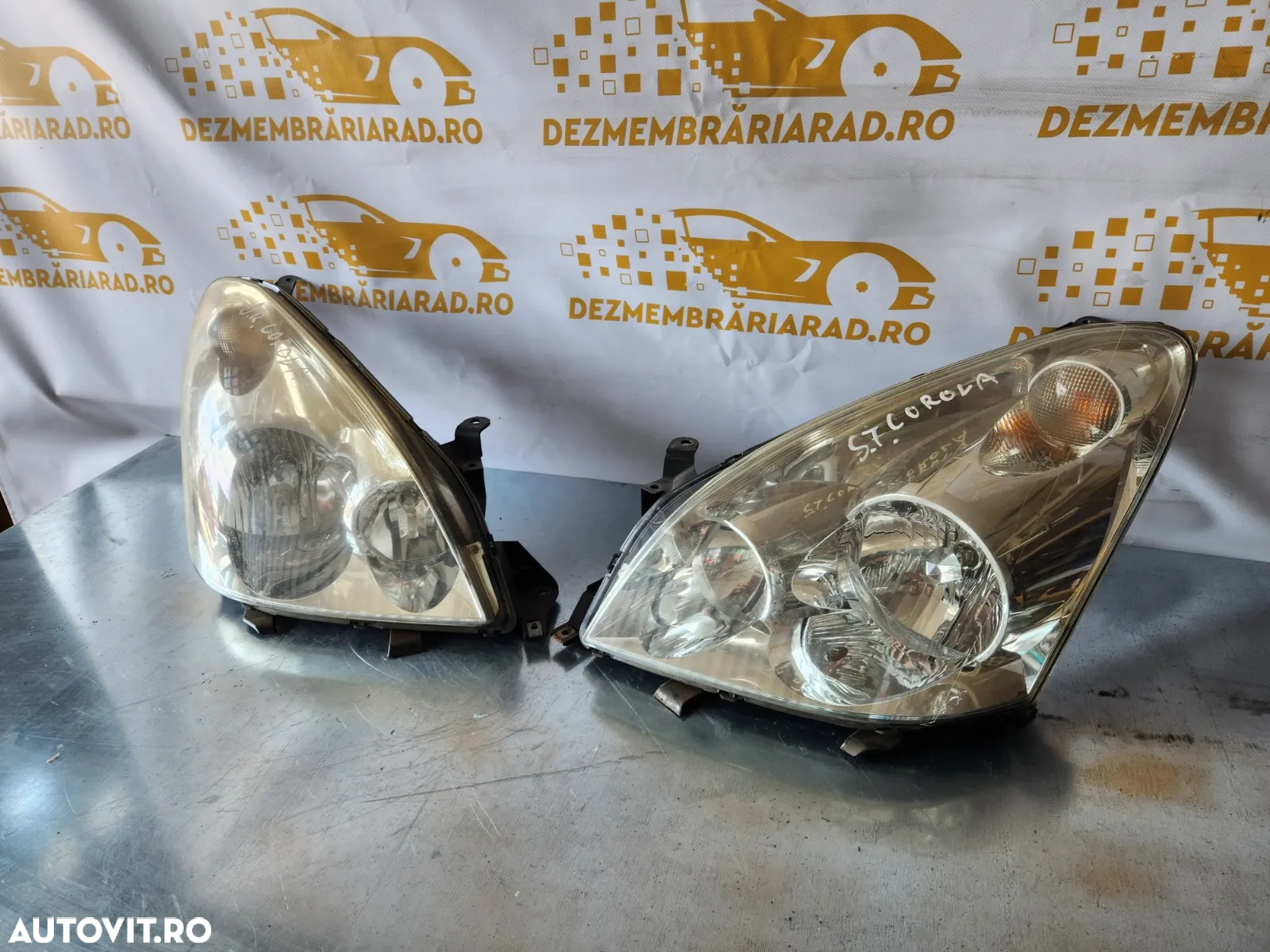 Faruri Far Stanga Dreapta Toyota Corolla Verso Originale Volan Stanga - Dezmembrari Arad - 2