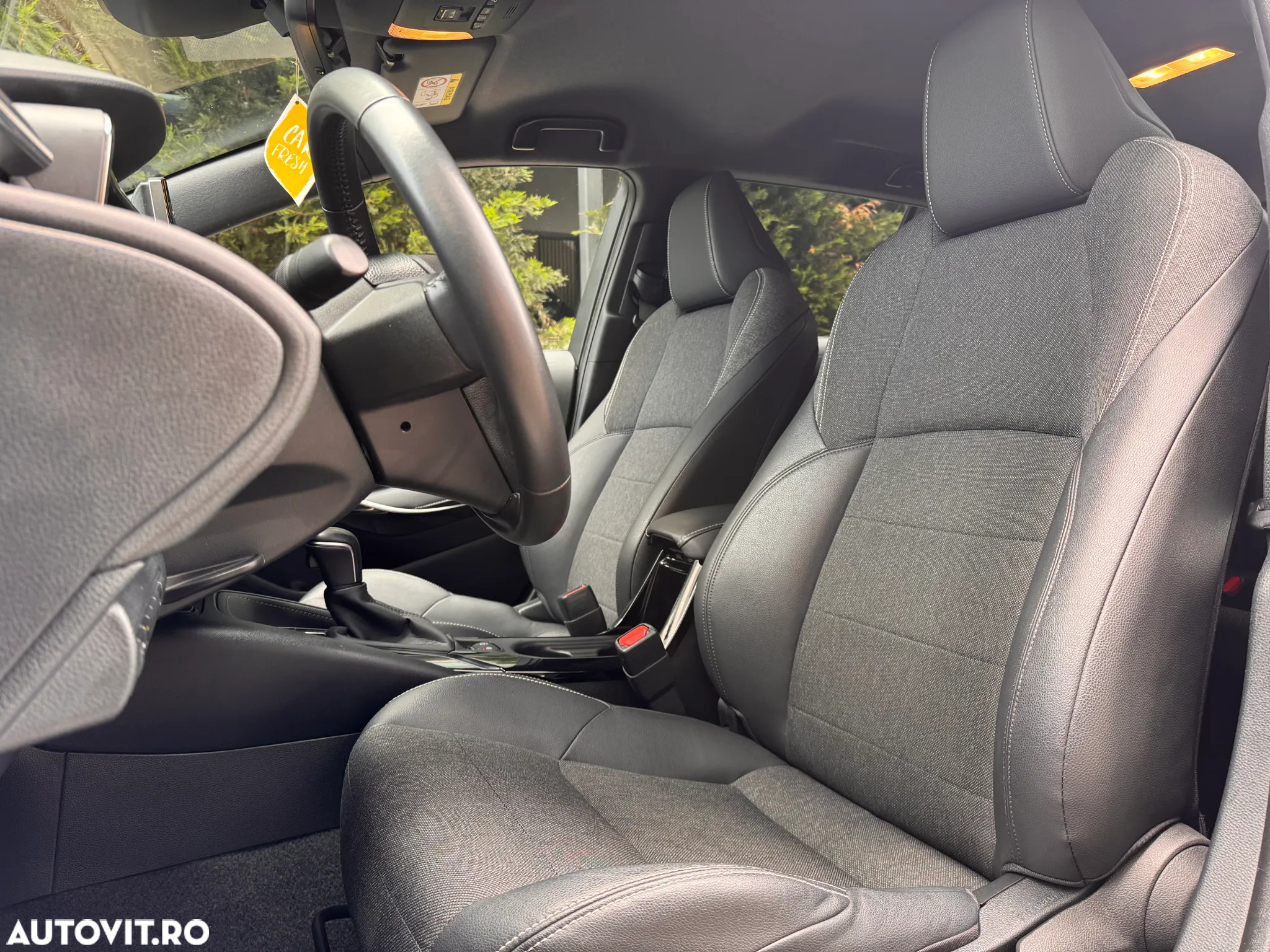 Toyota Corolla 1.8 Hybrid Touring Sports Business Edition - 22