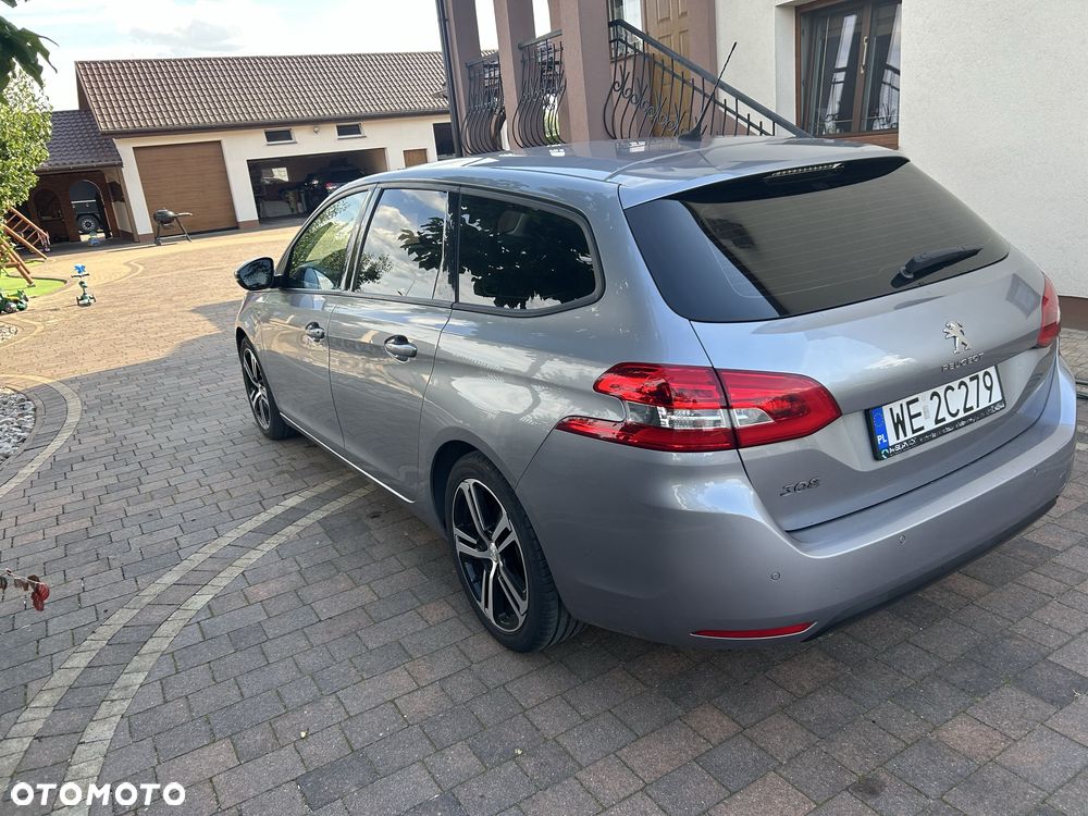 Peugeot 308 - 5