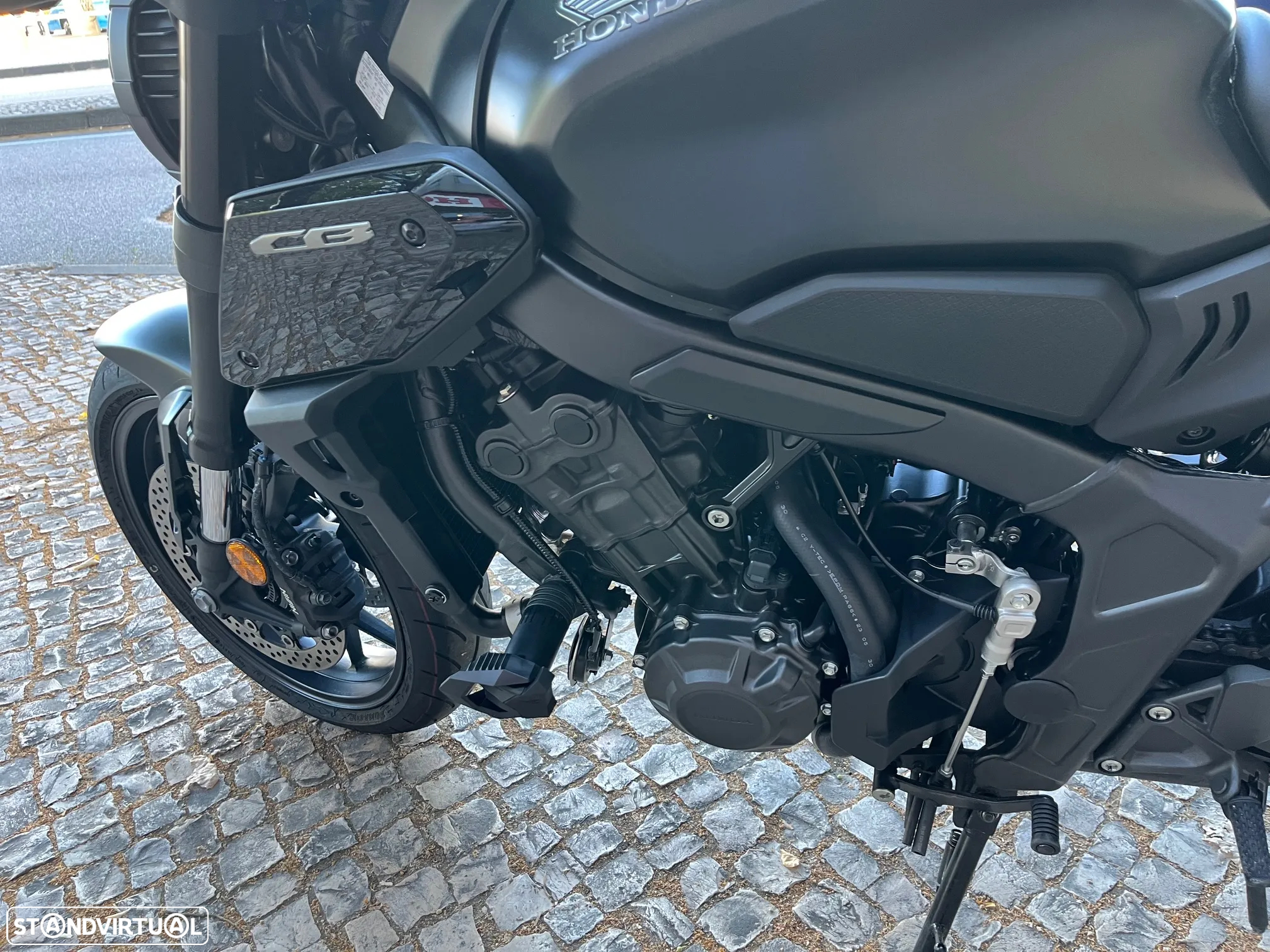 Honda CB 650 RA - 12