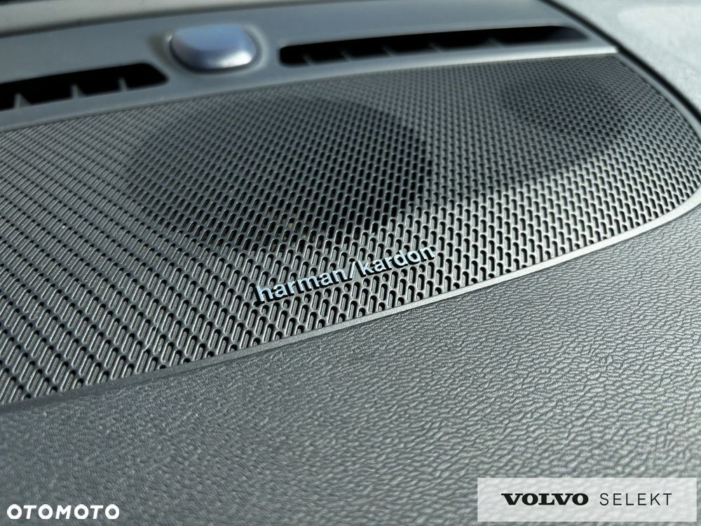 Volvo XC 40 - 21