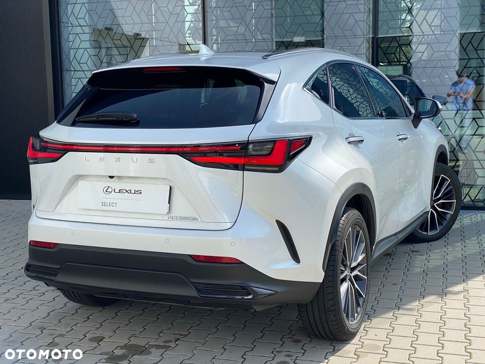 Lexus NX 350h Omotenashi AWD - 13
