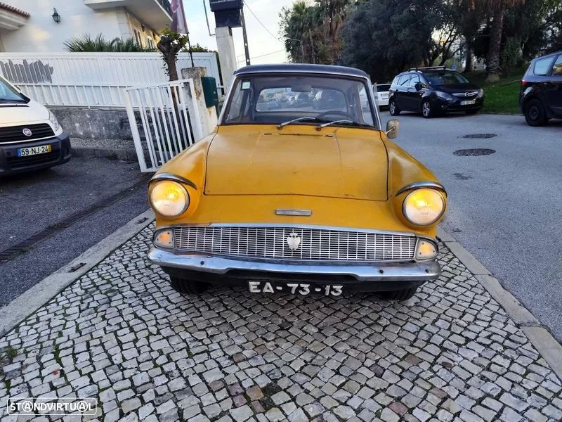 Ford Anglia - 21