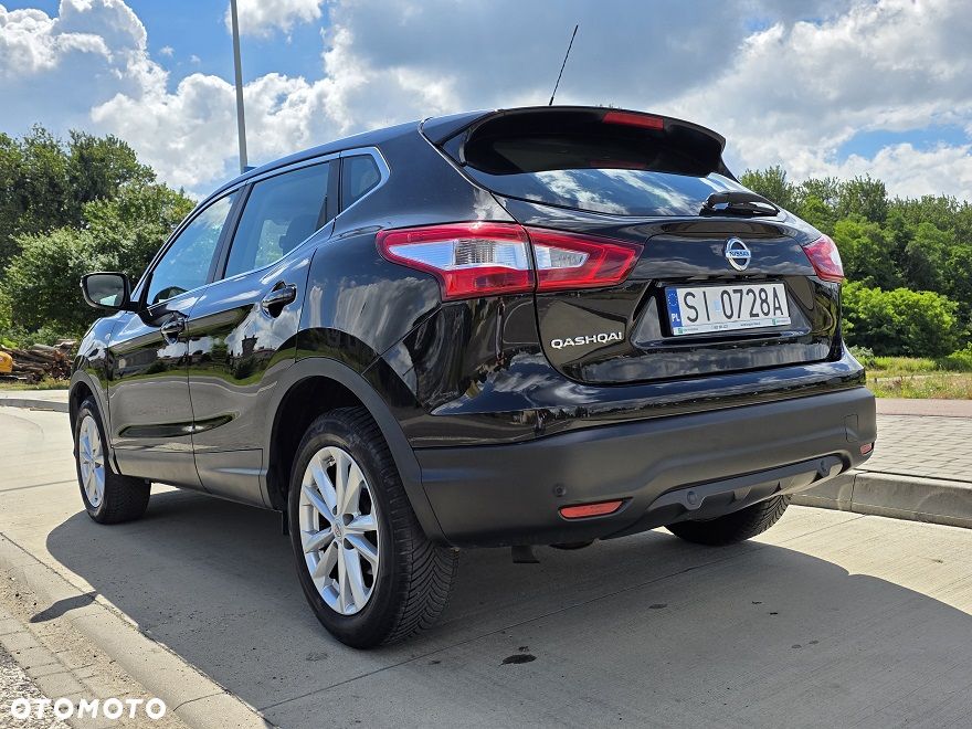 Nissan Qashqai 1.2 DIG-T N-Connecta - 5