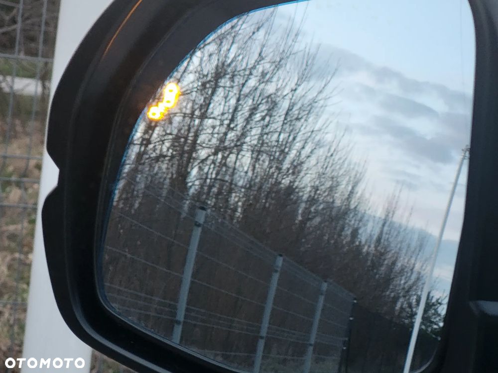 Honda HR-V 1.5 i-MMD Advance CVT - 29